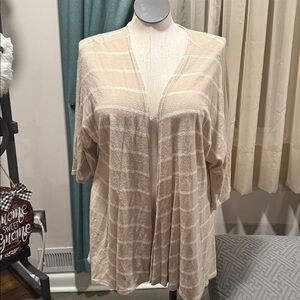 NWOT LuLaRoe Tan & White Striped Knit Cardigan - Size: Medium